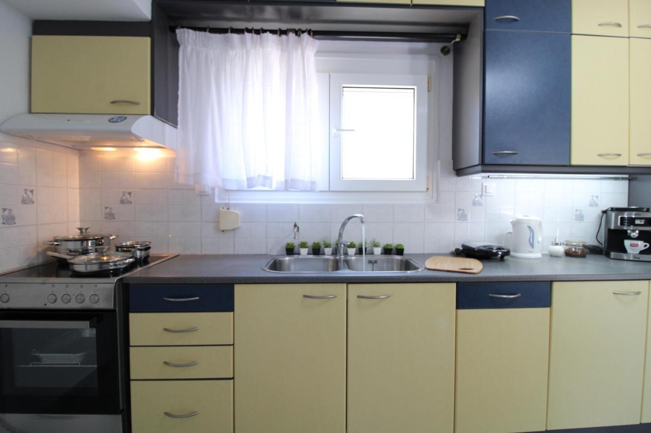 Stardust Of Adamas apart 2 Apartment Bagian luar foto