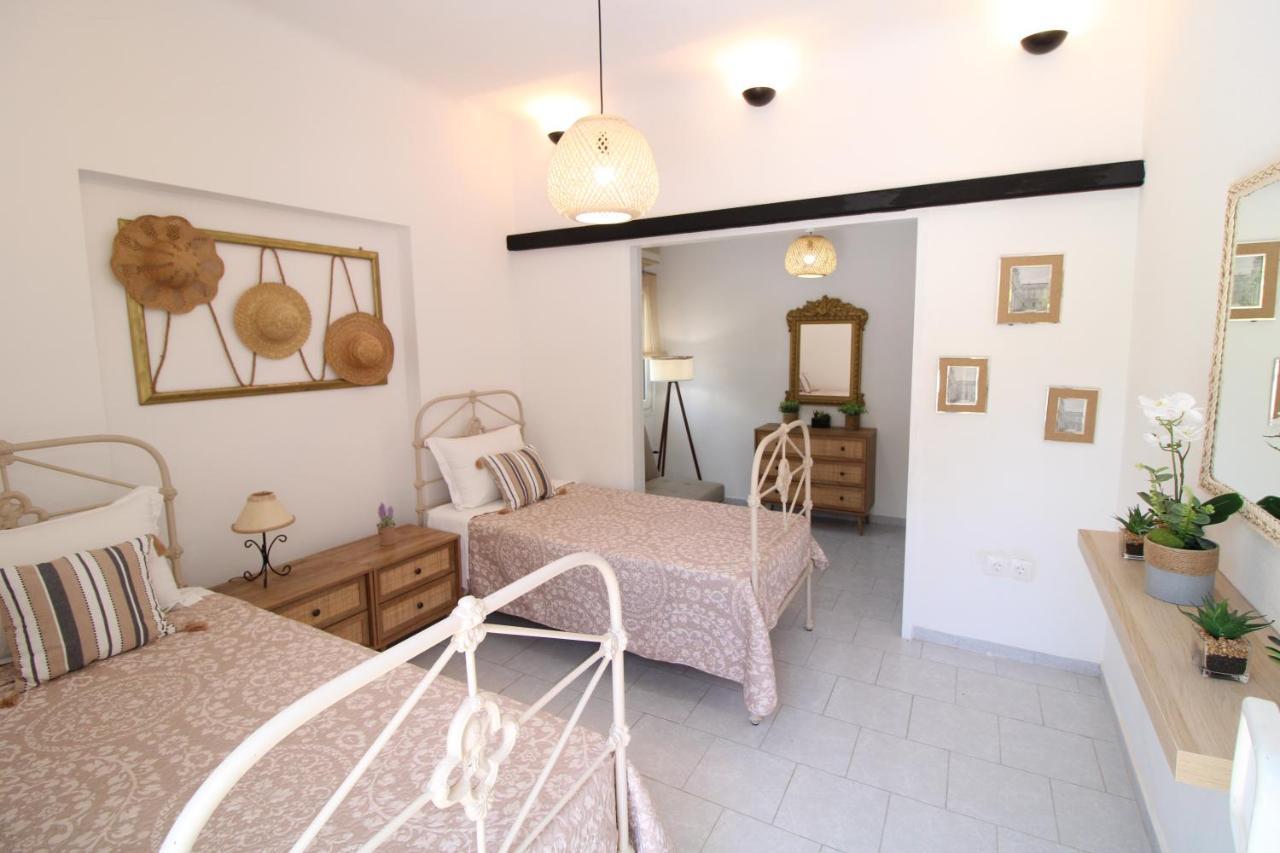 Stardust Of Adamas apart 2 Apartment Bagian luar foto